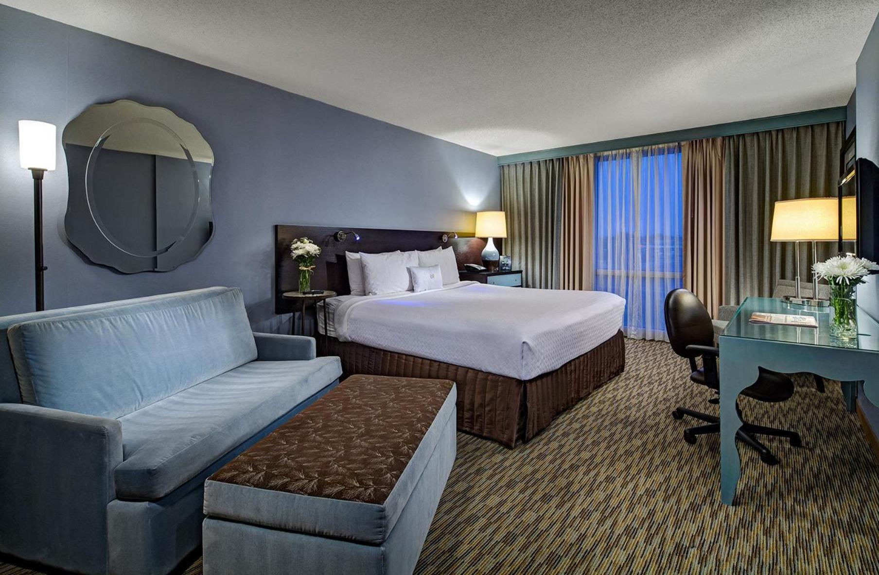 Standard King Room